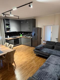 Xhois Apartament - 4