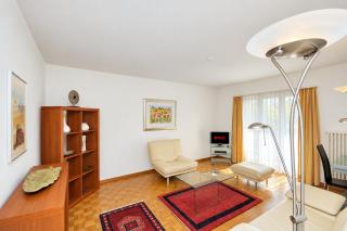 Queen Bed, Private Balcony, Central - Ghost 21 - 5
