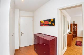 Queen Bed, Private Balcony, Central - Ghost 21 - 1