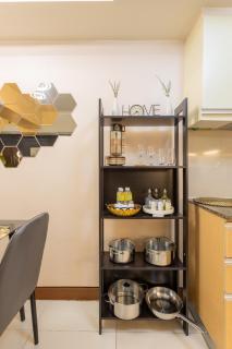 Cozy 1Bedroom near Venice Canal Mall BGC Airport - 9