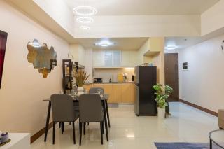Cozy 1Bedroom near Venice Canal Mall BGC Airport - 4