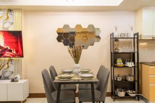 Cozy 1Bedroom near Venice Canal Mall BGC Airport - 2