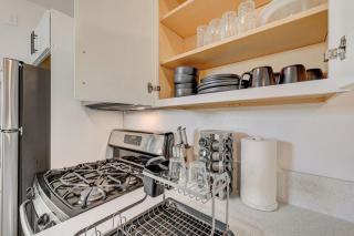 Chic & Cozy Casita-10 min to Fremont St + Free Uber Airport Pickup - 8