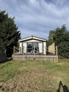 40ft Delta Superior Deluxe Static lodge - 0