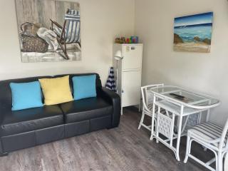 Stylishly pet-friendly and filled with coastal charm - 3