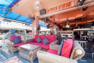 OYO 75381 Billabong Hotel - 9