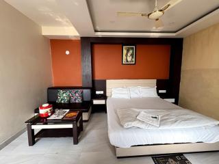 Hotel Big Boss Sea View Room - 4