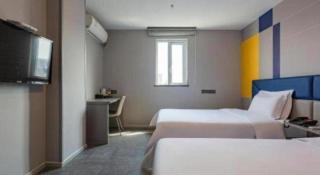 7 Days Inn Nanchang Bayi Square Zhongshan Road Wanshou Palace - 2