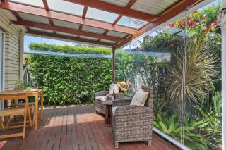 Stylishly pet-friendly and filled with coastal charm - 2