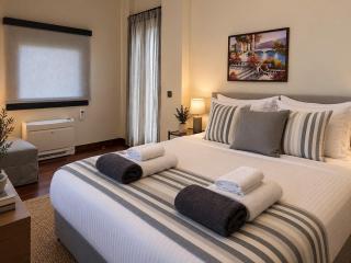 Golden Moments Luxury Stone Villas B - Mesariá - 2