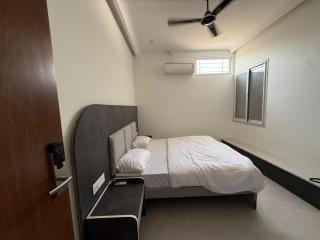 Hotel Parshwa - 9