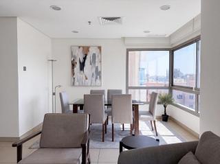 Families only HighFloor 2BR Sea Views Pool and Gym - 4