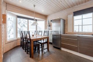 Cozy Cabin for 8 Guests - Villa Riihitonttu - 1