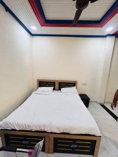 Hotel The sanraj - 3
