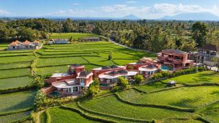 Villa Merah Merah Ubud by Fays Hospitality - 4