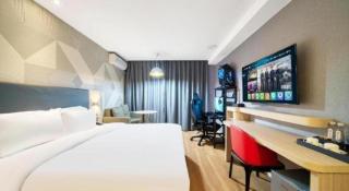 Borrman Hotel Wuxi Hubin Business Street - 4