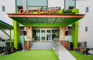 Gold Airport Suites - 8
