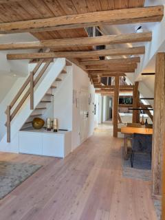 Kavaliershaus Wallerstein, stilvolle Wohnung mit Privatparkplatz - 9