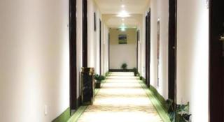 GreenTree Inn Shanghai Jiading Anting Motor City Express Hotel - 4