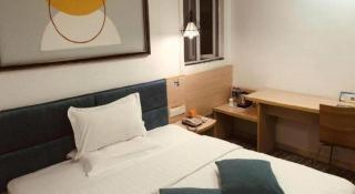 7 Days Inn Wuhan Hanzheng Street Shengli Road Metro Station - 9