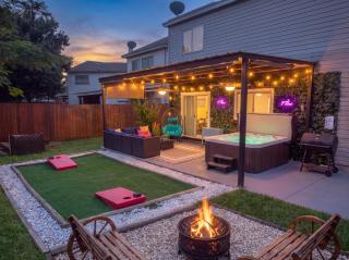 Hot-tub, GameRoom & BBQ by Lackland - SeaWorld - 0