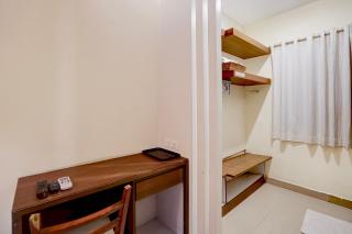 FabHotel GN International - 8