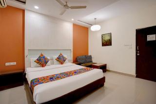 FabHotel GN International - 3