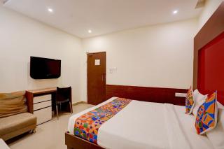FabHotel GN International - 2
