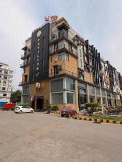 A Cozy Studio Stay – Bahria Town Phase 4 - 2
