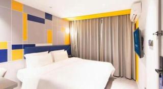 7 Days Inn Changsha Wuyi Square Xiangya Hospital Wenchangge Metro Station - 1