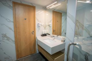 Cannes Grand Ben Tre Hotel - Ben Tre - 1
