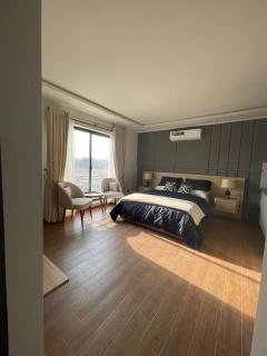 A Comfy Studio Stay – Bahria Town Phase 4 - 5