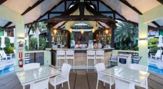 Acuatico Beach Resort & Hotel - 8