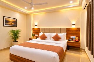 Revking--Travana Stays Pitampura 3-star hotel l Pitampura, Delhi - 9