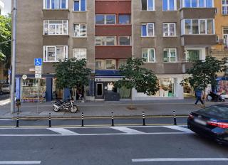 Sunny Balcony Apt 2 BR Metro Vitosha Blvd - 9