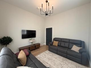 Gosford Place - 7