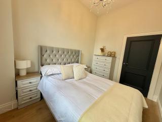 Gosford Place - 2