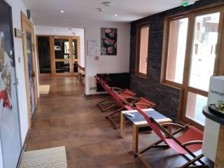 Appartement rénové 2p · Proche pistes · Animaux admis · Espace bien-être - 1