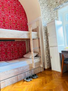 Alina Central Hostel - 8