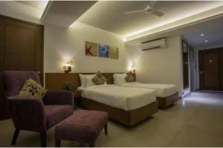 FabHotel Prime Silver Shell - 5