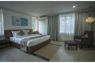 FabHotel Prime Silver Shell - 2