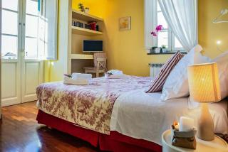 Lucca apartment with private furnished terrace - 0