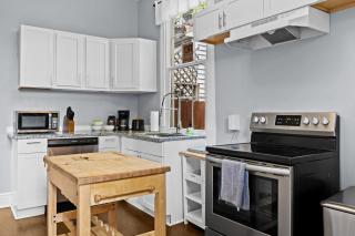 Newly-renovated Stylish Home in Louisville KY - 8