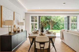 Ascot Luxury - Stylish 3BR Apartment - By Tempstay - 8