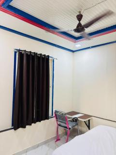 Hotel The sanraj - 9