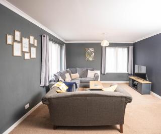 Large House Convention Centre Discount - 5