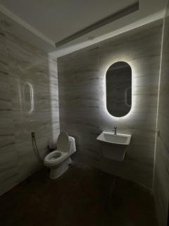 Victoria Living - 9