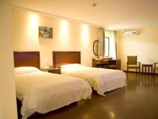 GreenTree Inn Jiangsu Suzhou Taiping High-Speed North Station Express Hotel - 1