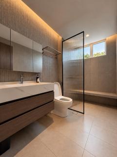 The Slide House Private Pool & BBQ by Linese Homestay - 9