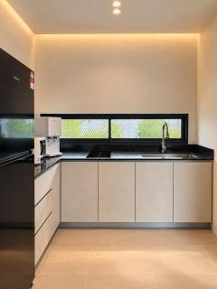 The Slide House Private Pool & BBQ by Linese Homestay -  - 3